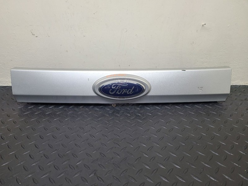 08-10 Ford Escape License Plate Lamp & Housing Assm Silver OEM 8L8Z-13412-A