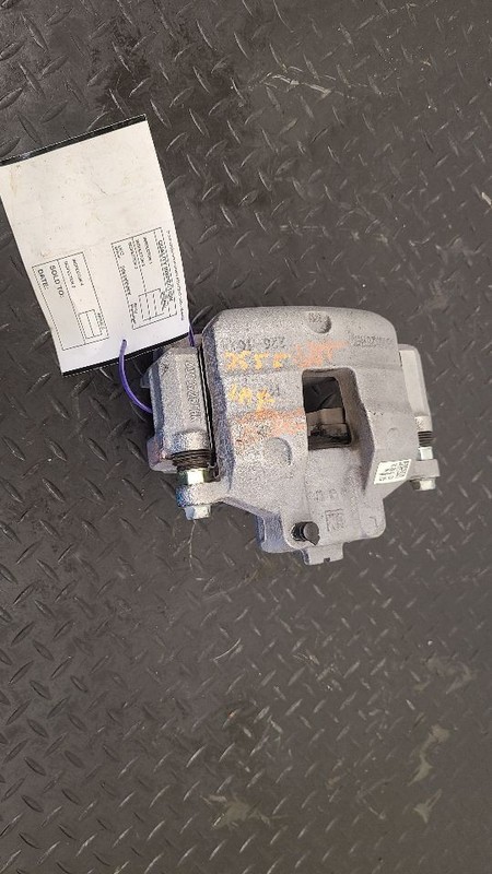 24-25 Buick Envista Front Left Driver Brake Caliper OEM 13507535