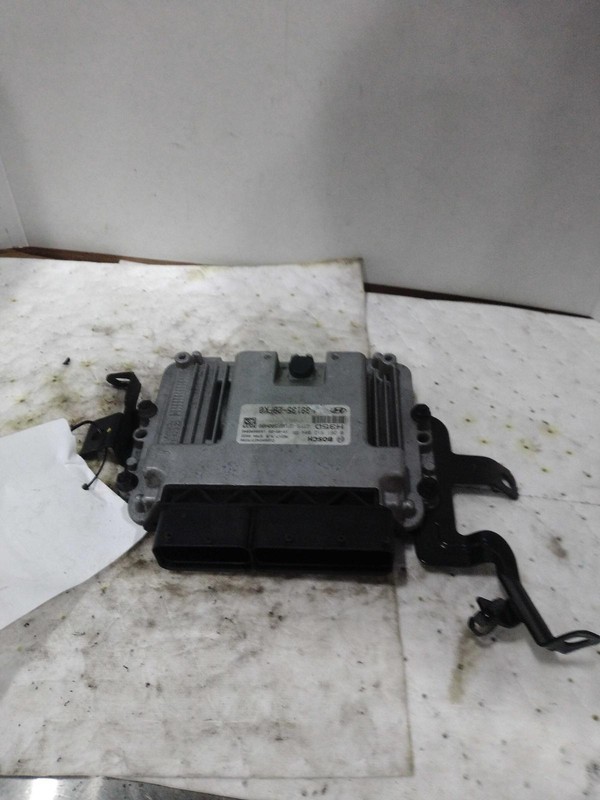 2016 Hyundai Veloster Engine Control Module ECM 1.6L Turbo OEM 391352BFK0