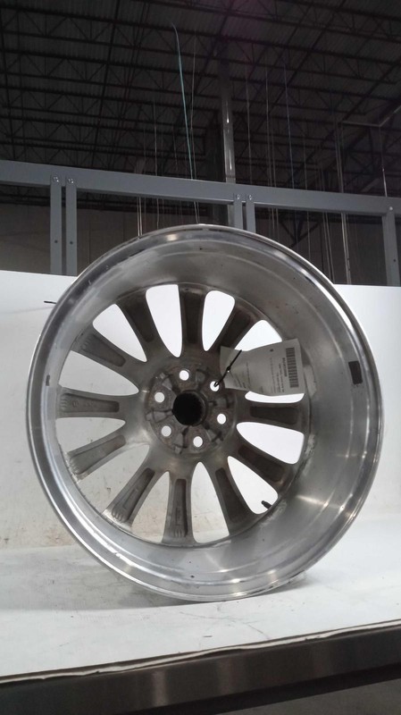 2007 MAZDA CX-7 18 Silver OEM Wheel Rim 9965047580, 7.5 Width, Used