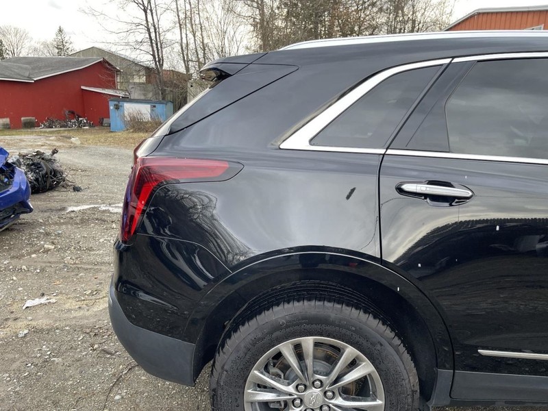17-24 CADILLAC XT5 RIGHT QUARTER PANEL BLACK PC:GB8 2.0L AT FWD 39K LUXURY 62275