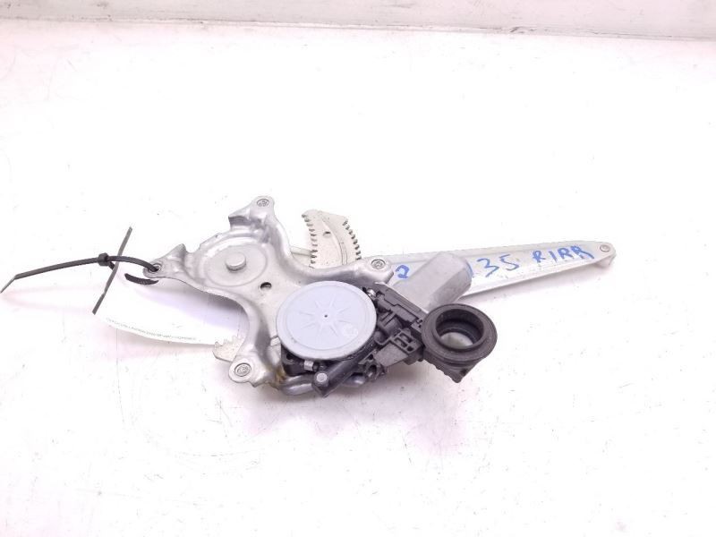 17-18 TOYOTA COROLLA HATCHBACK REAR RIGHT PASSENGER DOOR WINDOW REGULATOR