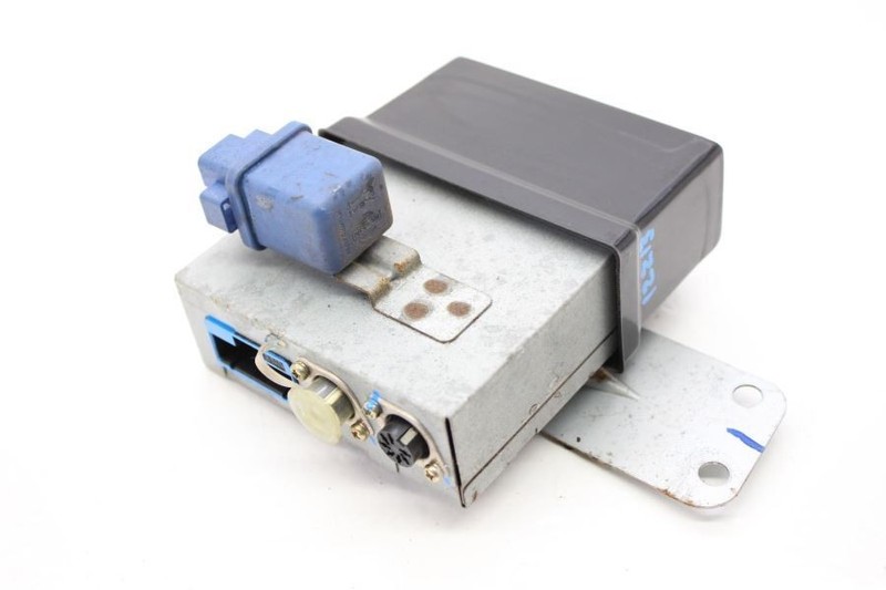 1985-1989 Nissan 300ZX Z31 2+2 Communication Control Module 2569801P20