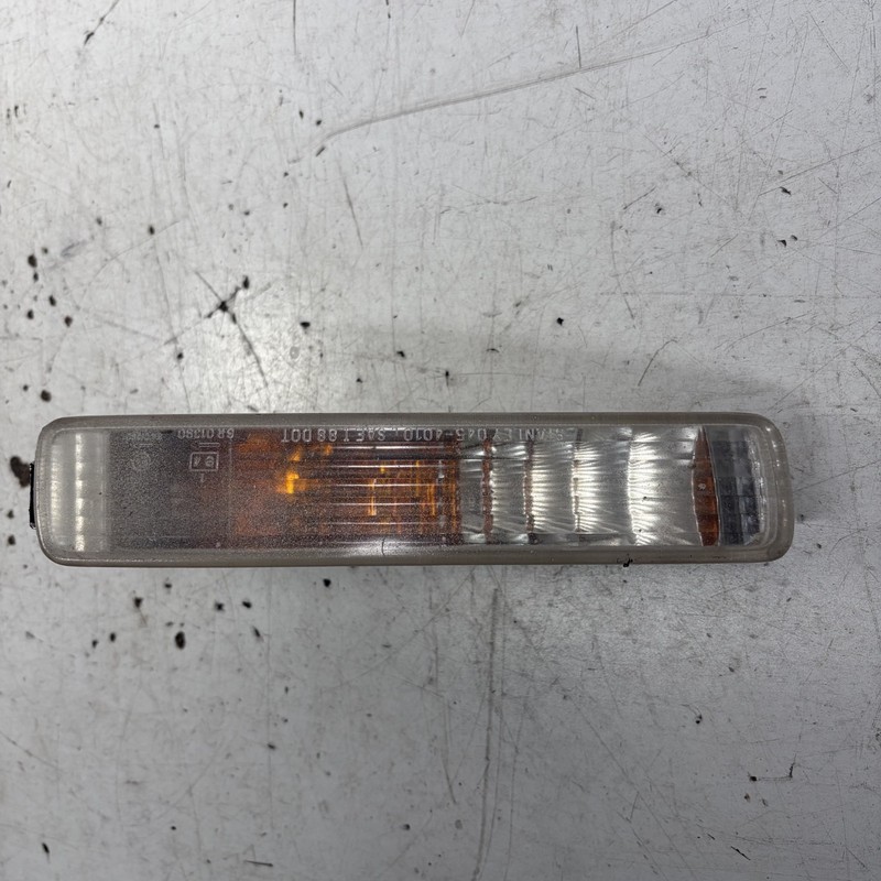 91-95 Acura Legend 4D Left Front Turn Signal Light 33350-SP0-A02 OEM