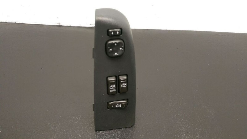 00-02 Chevrolet Silverado 1500 Driver's Master Switch Only OEM 15753934