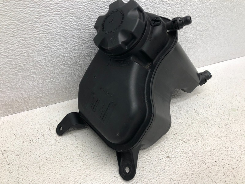 2009-2011 BMW 328I E90 ENGINE COOLANT RESERVOIR TANK OEM LOT647