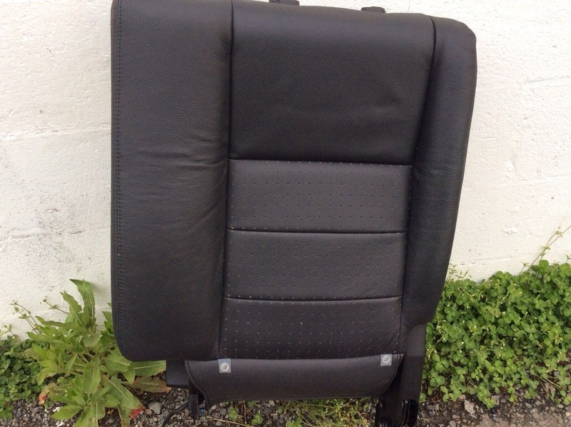 Land Rover LR3 Rear Center Middle Second Row Upper Seat 2005 2006 - 2009 :A