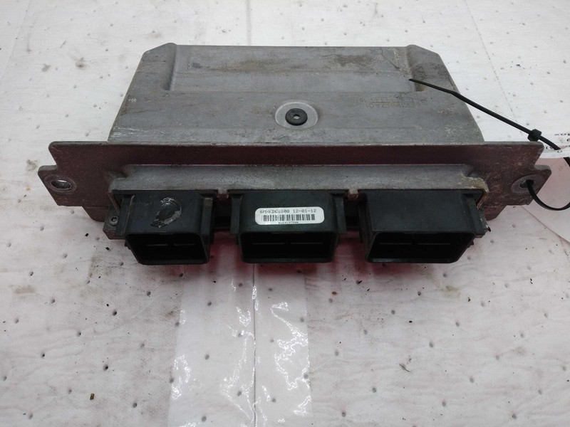 Used Engine Control Module (ECM) fits: 2013 Mazda CX-9 Electronic Control Module