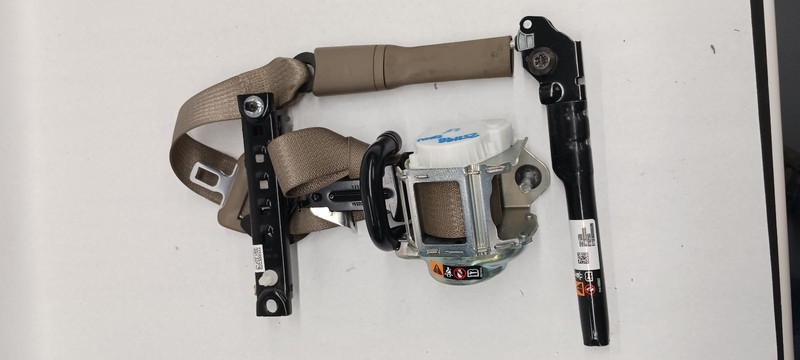 15-'16 CHEVROLET TAHOE Front Seat Belt driver retractor OEM 6 Month Warranty!