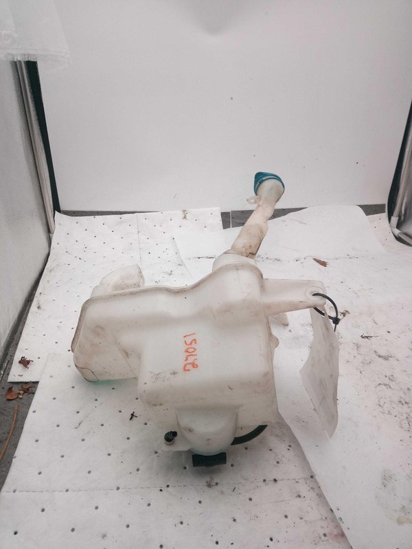 2018 Acura ILX Washer Fluid Reservoir OEM 2.40L White 135K Miles