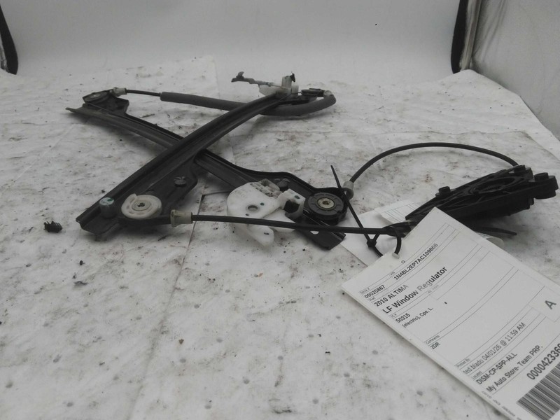 2010 Nissan Altima Left Window Regulator Silver 134921 Used 147k Miles