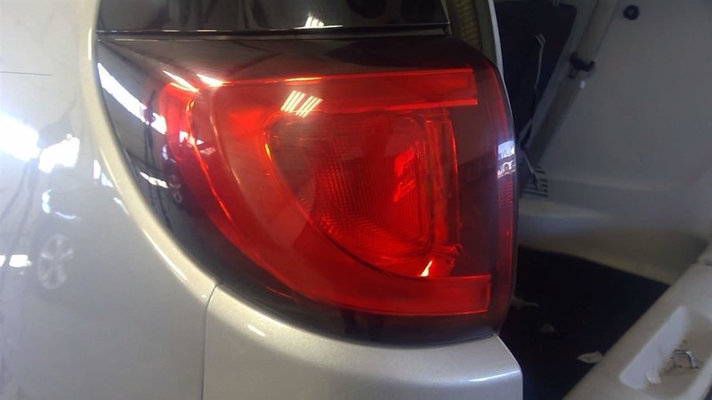 Driver Tail Light LED Lamps Quarter Panel Mounted Fits 17-20 PACIFICA 3423156
