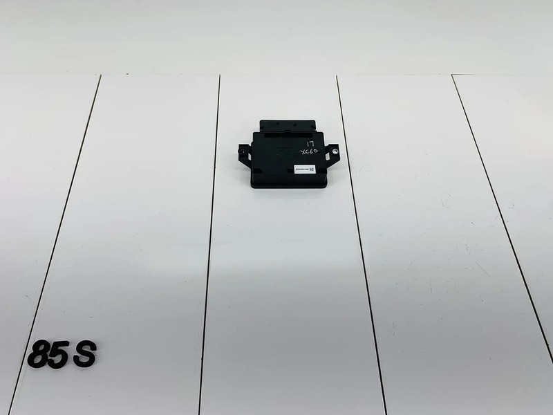 10-17 VOLVO XC60 AWD ELECTRIC PARKING BRAKE CONTROL COMPUTER MODULE OEM