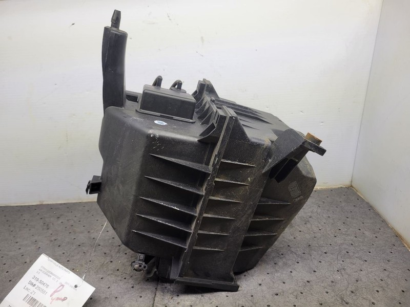 Air Cleaner Fits 11-14 SIENNA 1730721