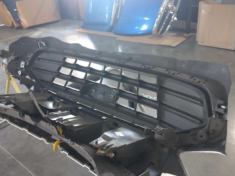 2023 Ford Transit Connect Grille OEM White Used 88K Miles KT1Z8200AB