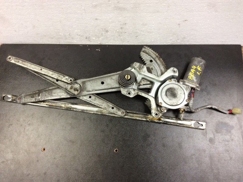 86 87 88 89 Accord 4Dr Sedan Left Front Door Power Window Regulator Assy OEM