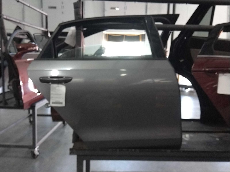 2015 Volkswagen Passat Rear Right Door 4DR Used OEM 135K Mileage