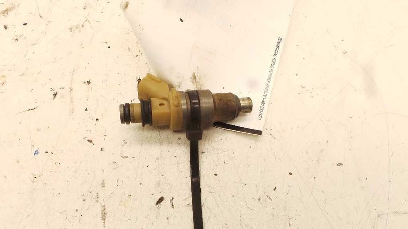 88-89 TOYOTA MR2 1.6L FUEL INJECTOR
