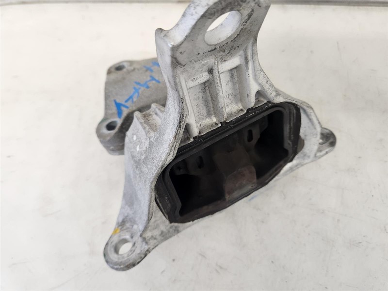 23-25 Honda Hr-V, 22-24 Honda Civic Top Left Transmission Mount 50850-T21-A11