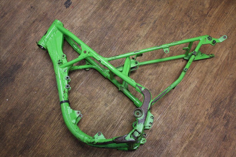 1994 KAWASAKI KX 80 MAIN FRAME CHASSIS BODY KX80 94