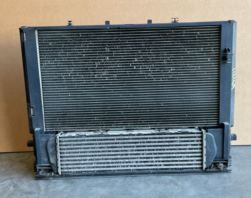 14 15 16 BMW F22 M235i Radiator Intercooler Cooler Fan OEM 1449