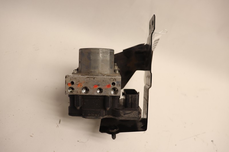 2014-2016 MASERATI QUATTROPORTE ANTI LOCK STABILITY POWER ABS BRAKE PUMP OEM