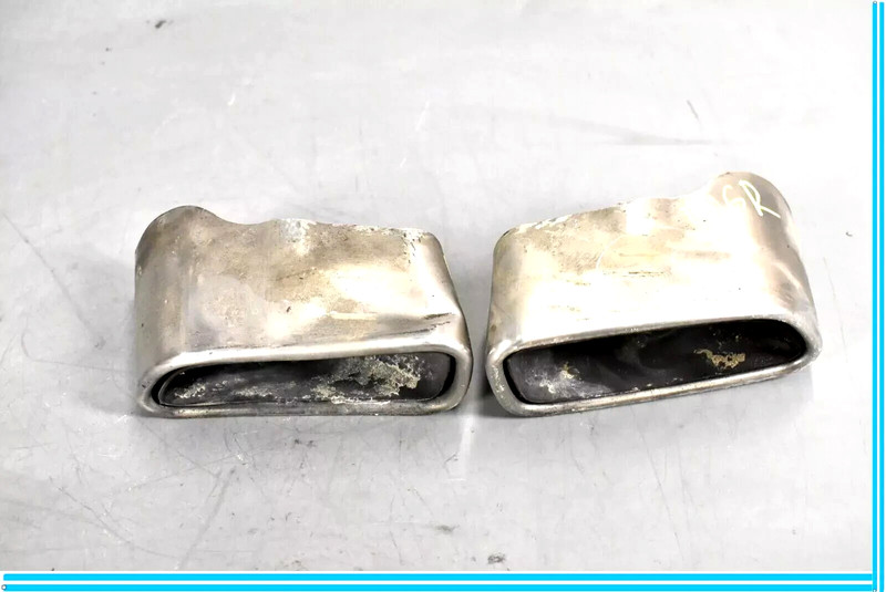 09-19 Mercedes R230 SL550 CLA250 Rear Bumper Exhaust Muffler Tips Set of 2 OEM