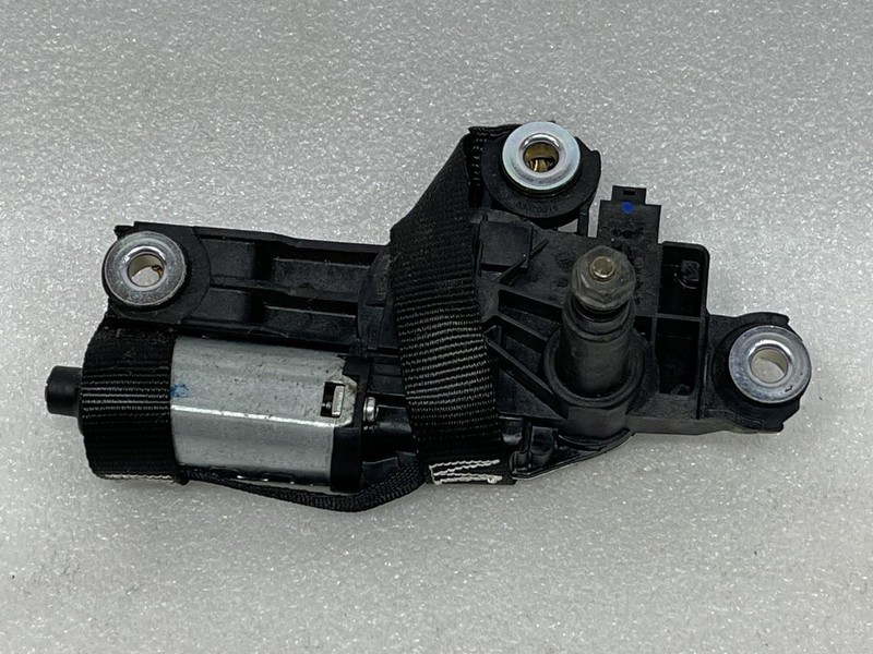 2008 2009 2010 2011 2012 2013 VOLVO C30 BACK GLASS REAR WIPER MOTOR 31290792