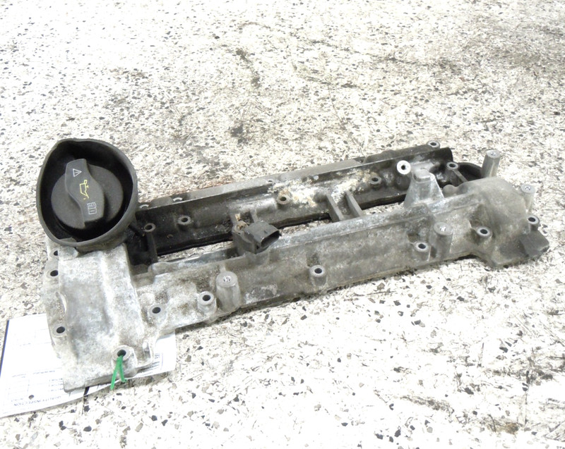 2012 12 Mercedes-Benz GL350 Engine Valve Cover Passenger Right RH OEM
