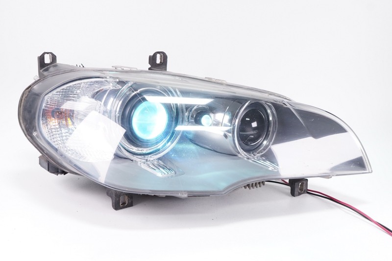 BMW X5 Right RH Headlight Headlamp XENON OEM 2011 - 2013
