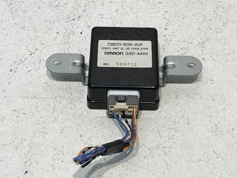99-04 HONDA ODYSSEY ECM BCM SLIDING DOOR STOP CONTROL MODULE 72670-S0X-A01