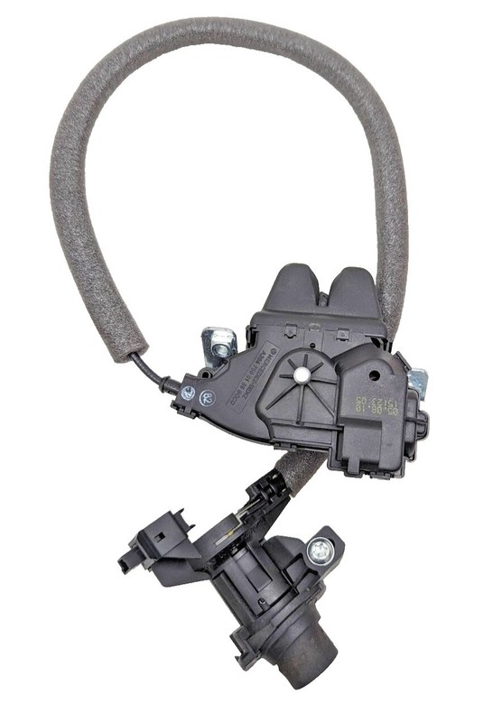 08-14 Mercedes W204 C250 C300 E350 Trunk Lid Latch Lock Actuator 2047500185 OEM✅
