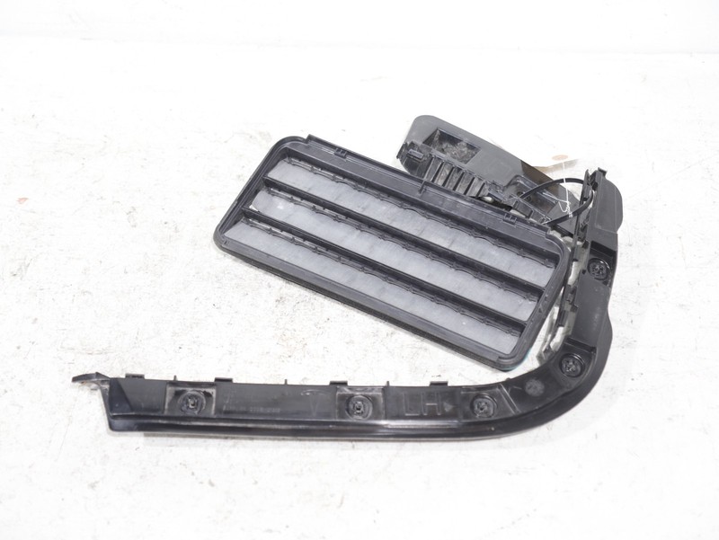 17-23 Model 3 Rear LEFT Bumper Support Retainer Wing Bracket OEM 67K