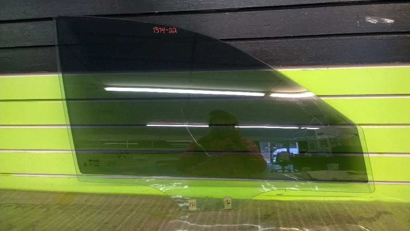 02 MAZDA MILLENIA SDN PASSENGER RIGHT FRONT WINDOW DOOR GLASS OEM 1374-22