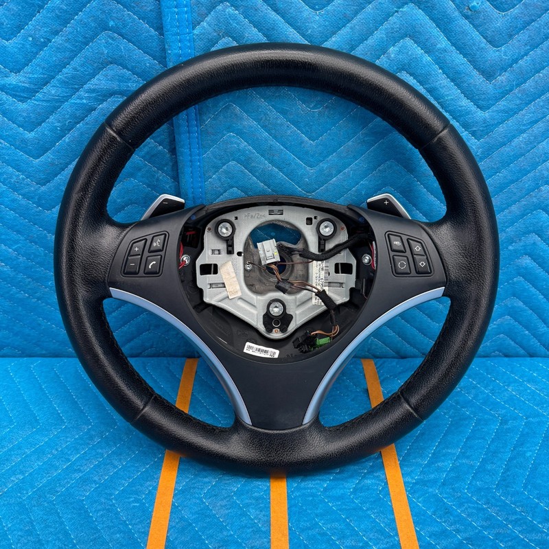 2006–2011 BMW 335i E90 Steering Wheel With Controls OEM 679585702