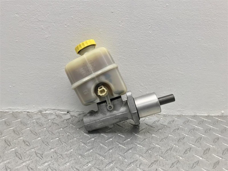 02 03 04 05 LIBERTY 3.7LBRAKE BOOSTER MASTER CYLINDER OEM 541-01212