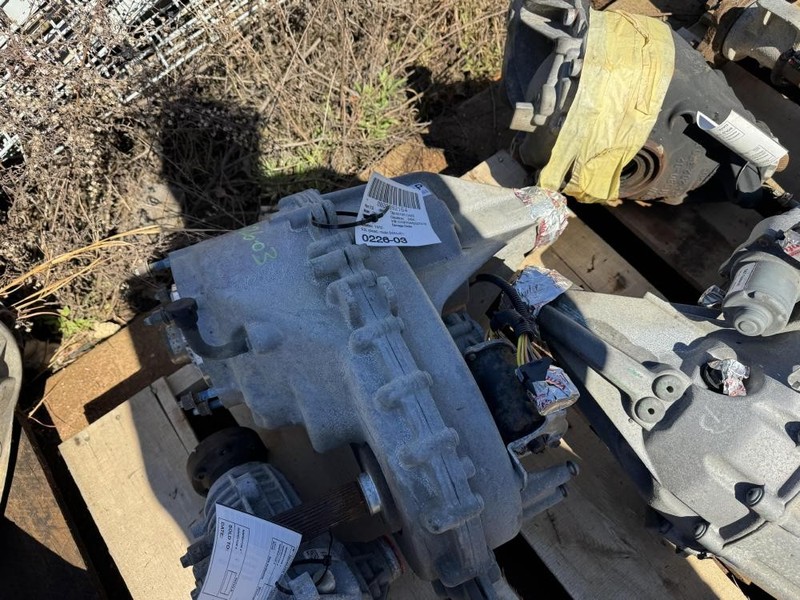 2016-2019 RAM 1500 3.0L ECO DIESEL 4X4 AUTO TRANSFER CASE BW44-45