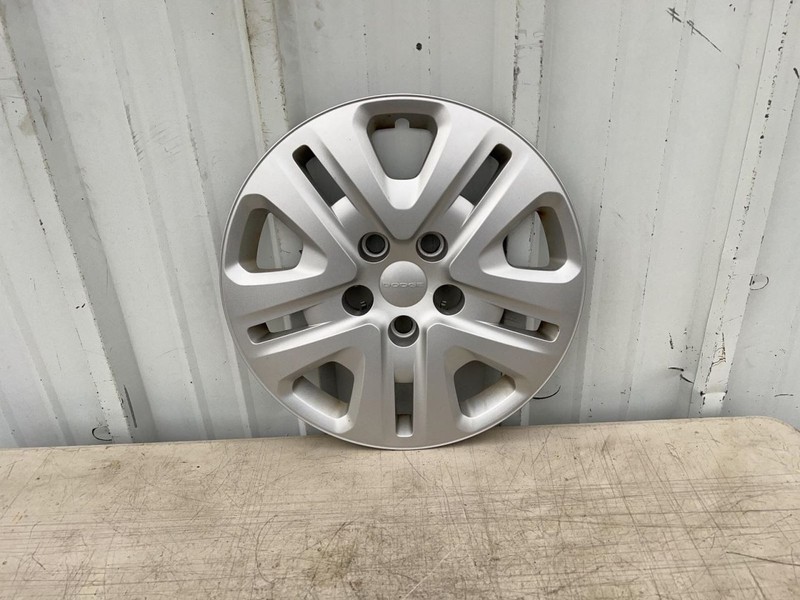 2014-2020 DODGE CARAVAN 17" WHEEL COVER GRAY 55548