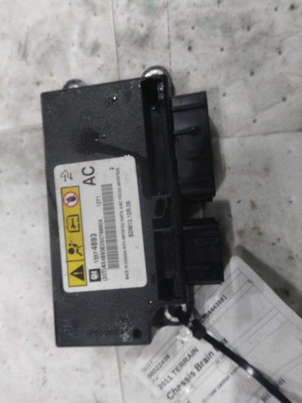 Used Air Bag Module fits: 2011 Gmc Terrain Air Bag below center console Grade A