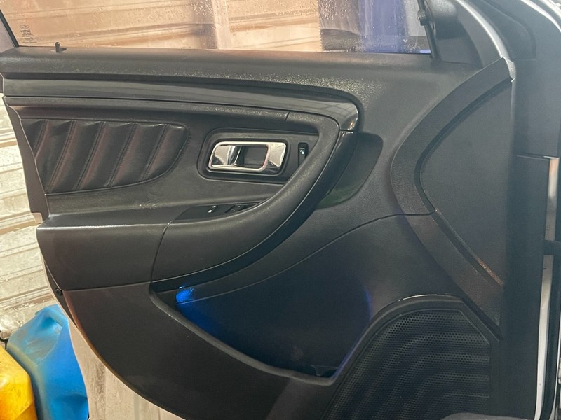 10 11 12 Ford Taurus Driver Left Front Inner Door Trim Panel 2010 2011 2012 SHO