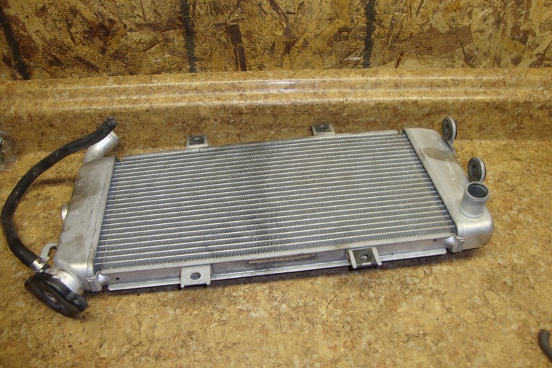 2007 Kawasaki Ninja EX 650 EX650 A EX650A Engine Cooling Radiator Coolant 07