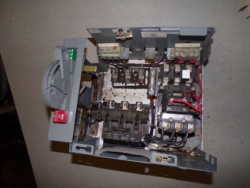 Allen Bradley 2112B-BDB-6-24-41 Controller Enclosure *FREE SHIPPING*
