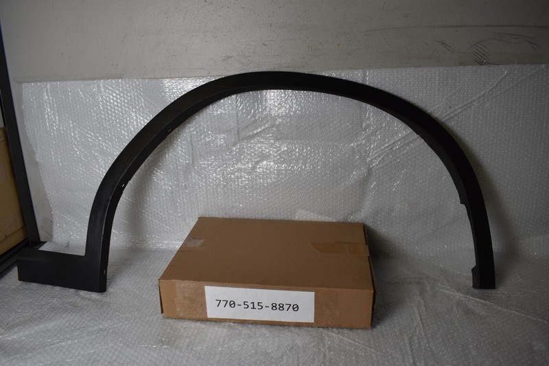 BMW X3 FRONT RIGHT SIDE WHEEL FLARE 2017 OEM 5177 139605-14