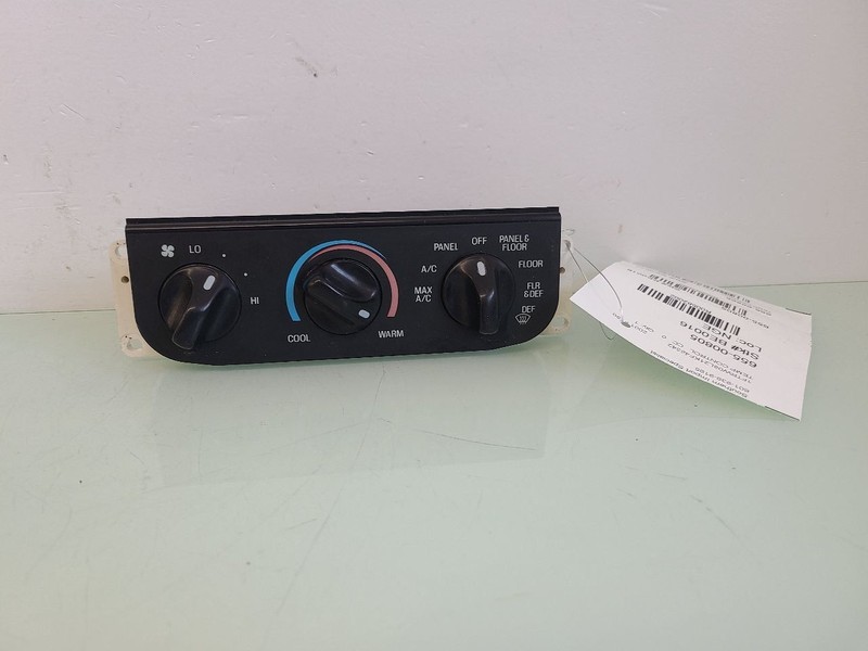 Temperature Control Heritage With AC Fits 99-04 FORD F150 PICKUP 582092