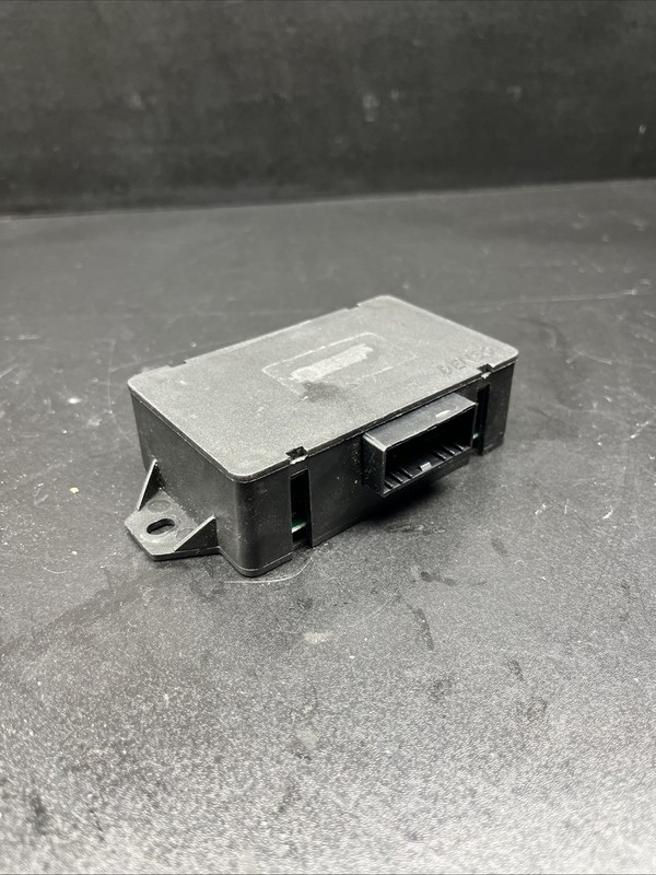 04-08 Maserati Quattroporte M139 Windshield Wiper Control Module DENSO OEM