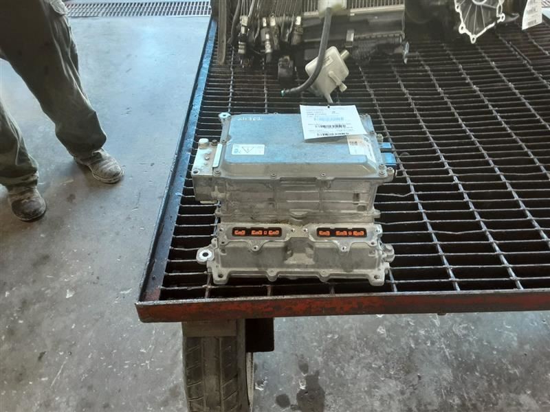 Conv/Invert/Charger Inverter 300 Volt AC To Dc Fits 13-18 C-MAX 2421653