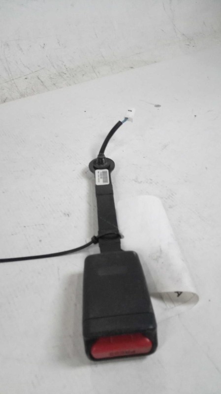 2017 Nissan Titan OEM White Seat Belt 86843EZ28B 155K Miles