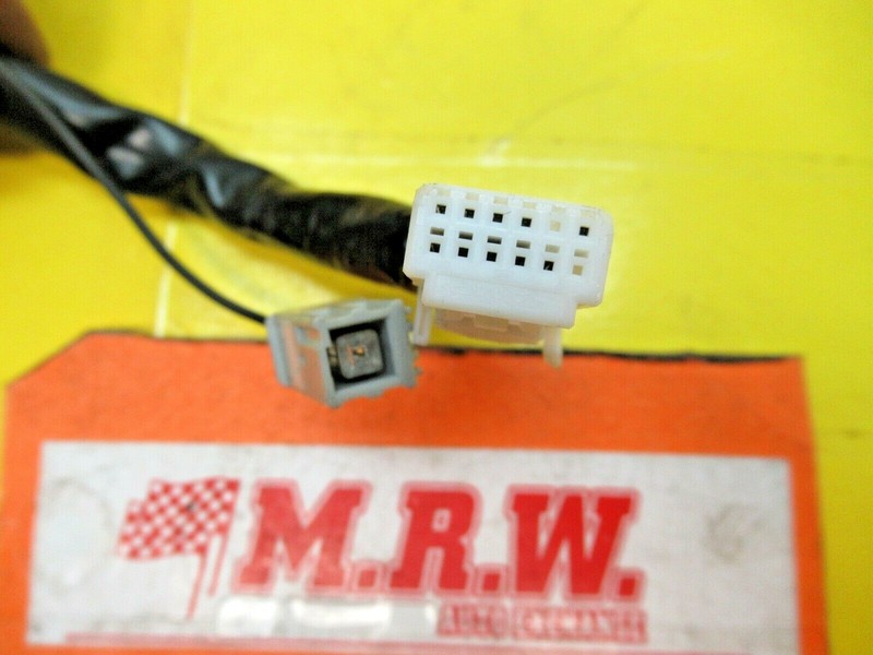 COMPUTER SATELLITE RECEIVER RADIO WIRE PLUG PT546-00090 for 11 12 13 SCION tC xD