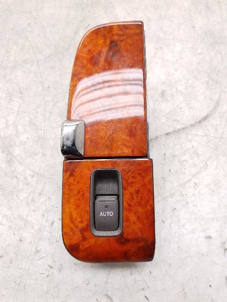 01 02 03 04 05 06 Lexus LS430 Rear Door Window Switch