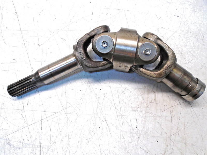 J6a F2A695141 Force L-Drive Shaft & U-Joint Housing85-125 HP